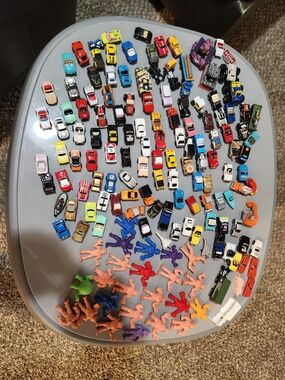124 Micro Machines & More Bundle....